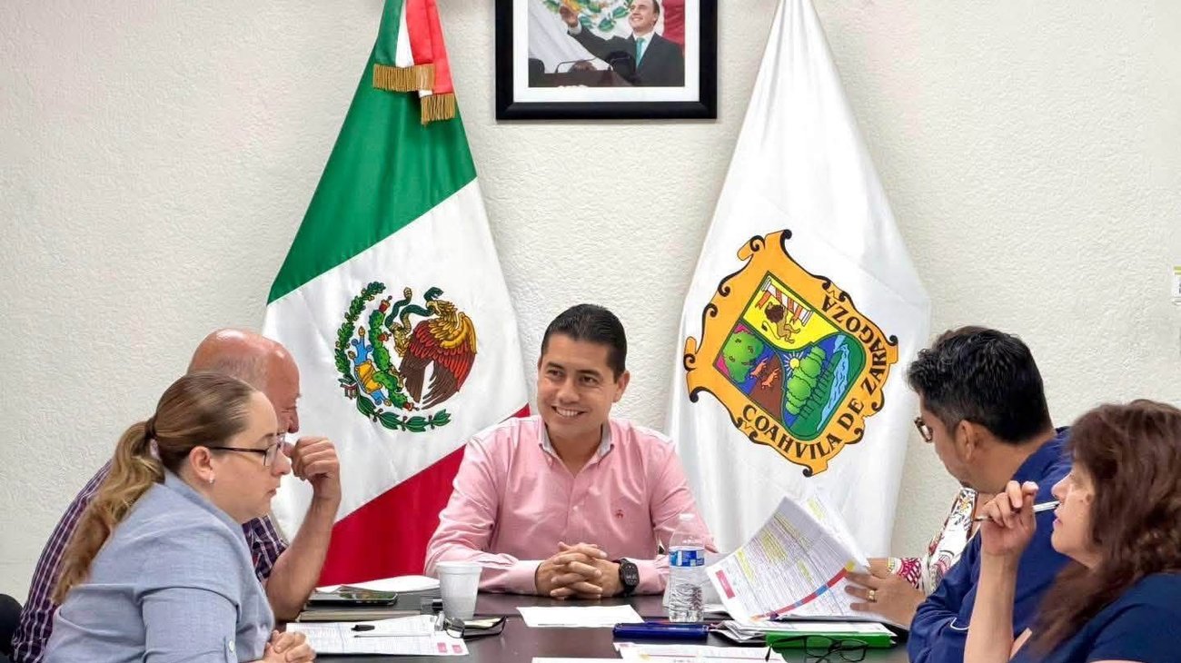 Asegura Julio Long: terminarán obras de 2026 en escuelas este año