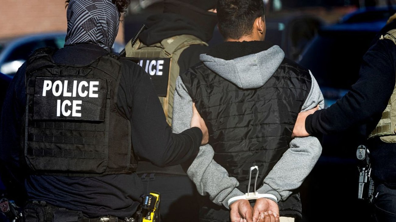 Los Ángeles evalúa declarar emergencia por redadas de ICE