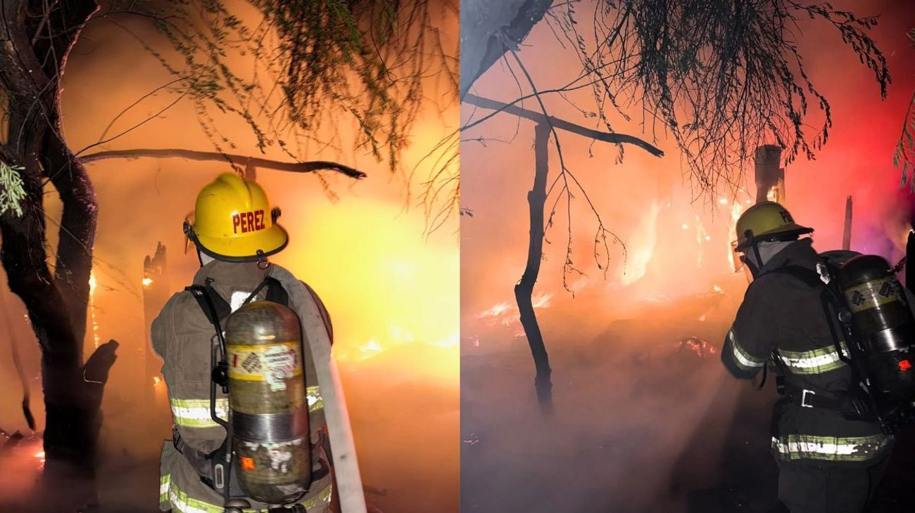 Incendio de tejabán moviliza a Bomberos de Linares