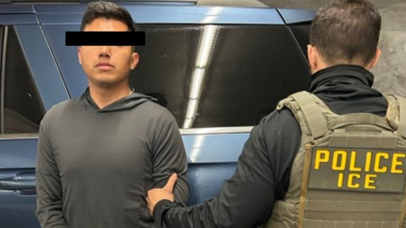 ICE detiene en California a militar buscado por caso Ayotzinapa