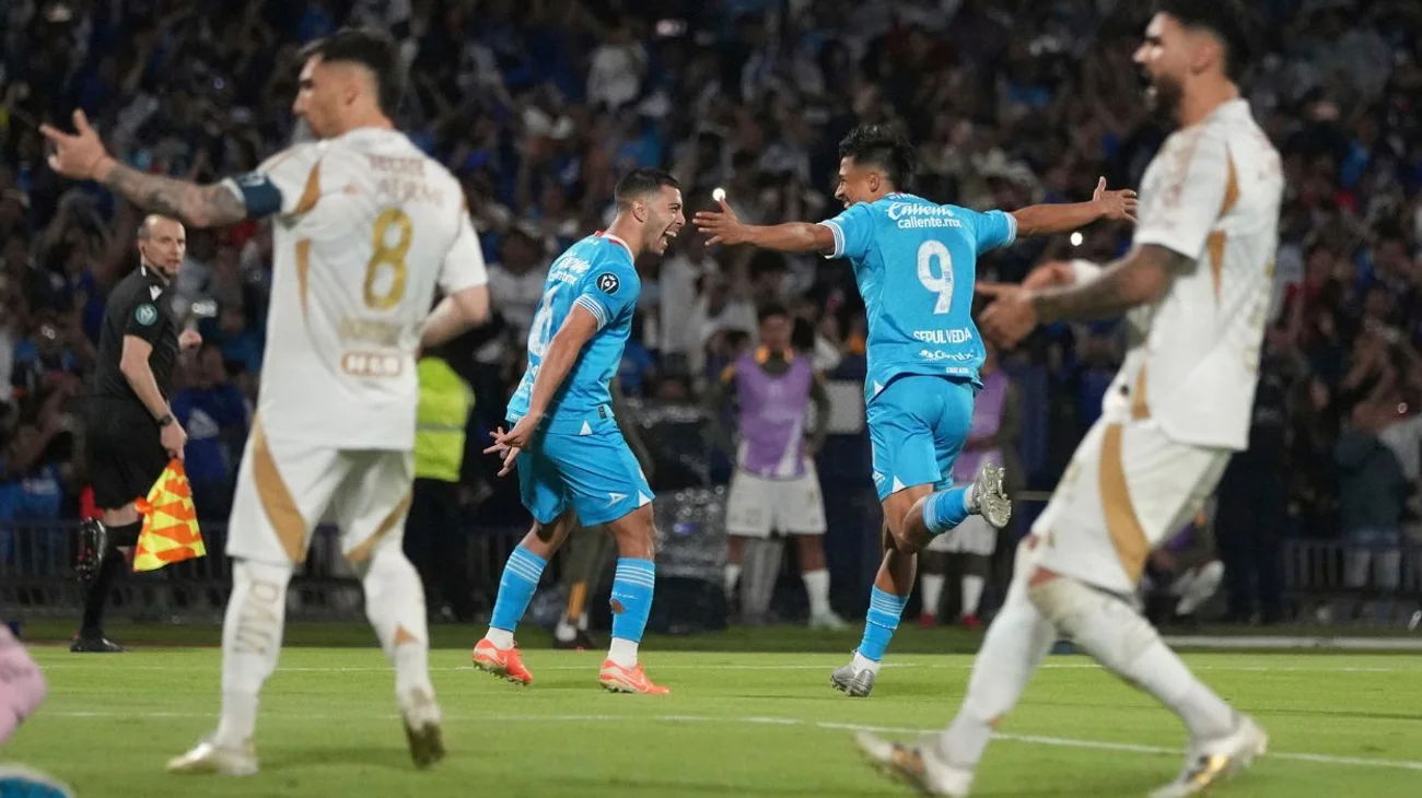 Tigres pierde 1-0 con Cruz Azul, ¡Queda eliminado de la 'Conca'!