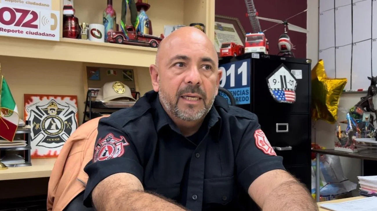 Niña de dos años pierde pierna y padres en accidente de Santiago