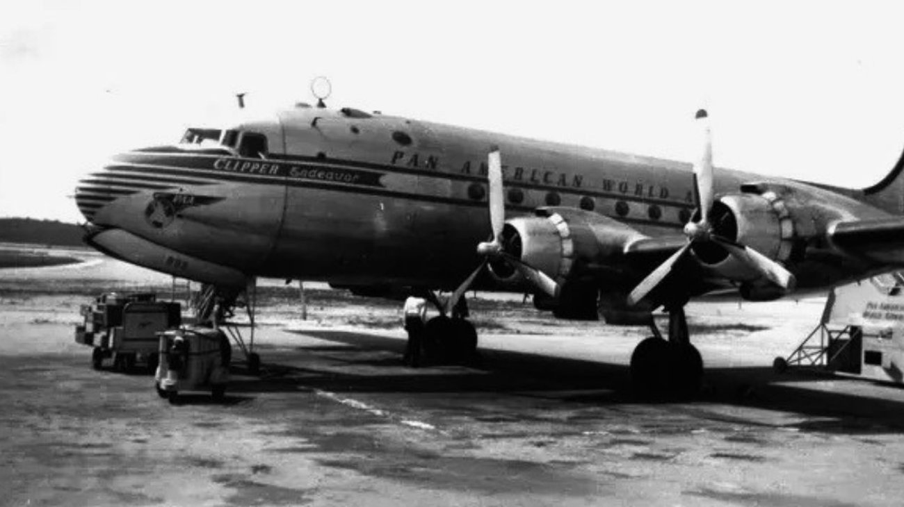 Hallan avión estrellado al norte de Puerto Rico en 1952
