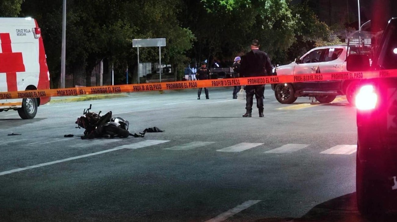 Muere niña de 2 años que viajaba con sus padres en motocicleta