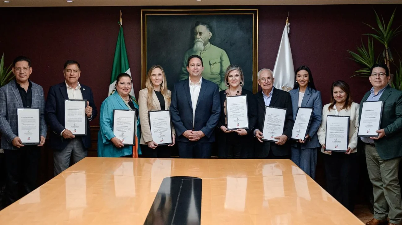 Javier Díaz fortalece equipo de trabajo con nuevos nombramientos