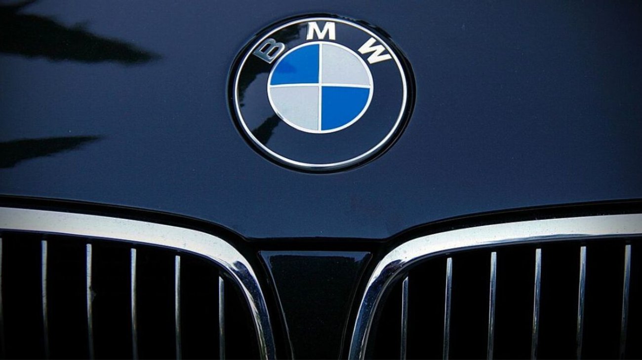 BMW hace llamado mundial por riesgo de incendio en sus vehículos
