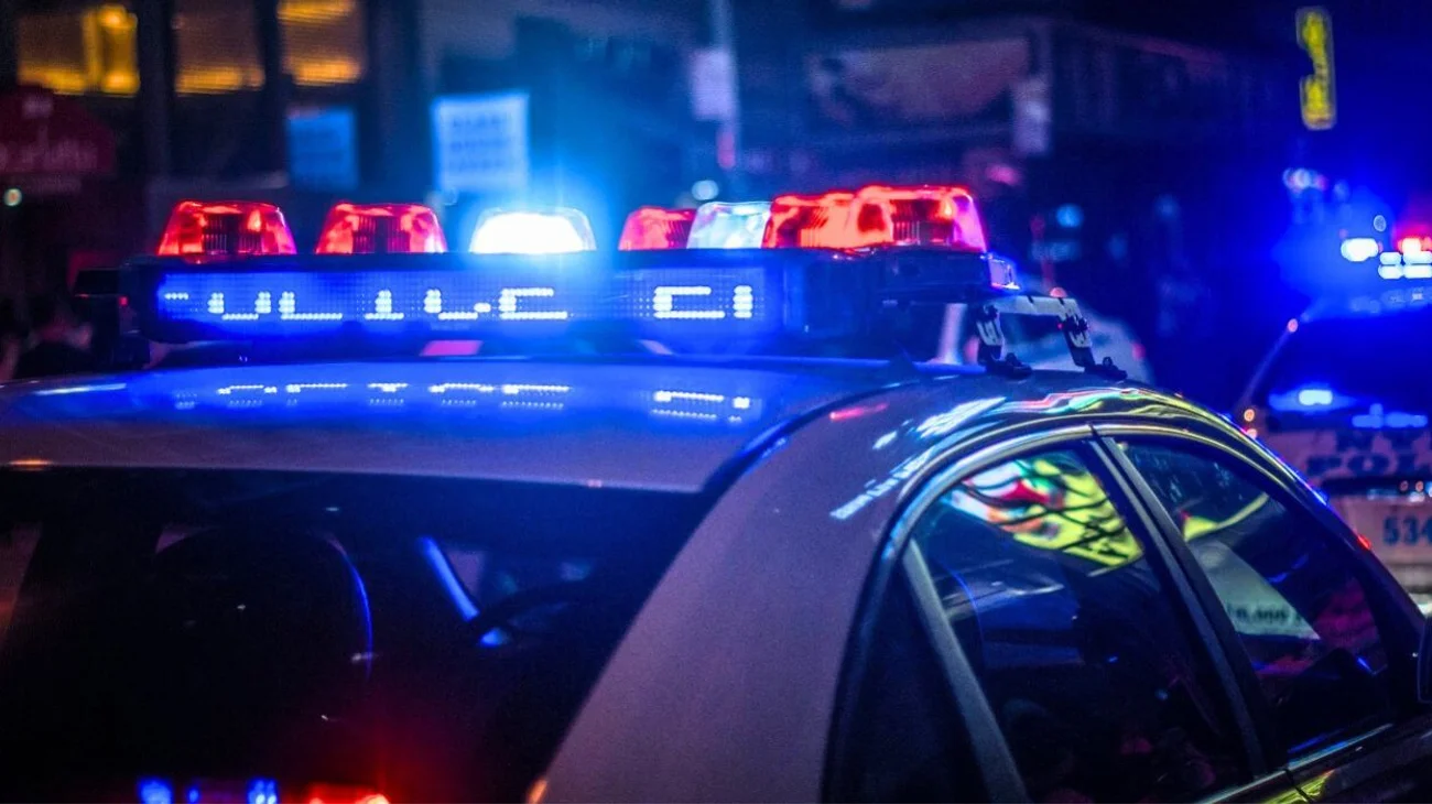 Escapan 10 reclusos por un agujero detrás de un inodoro en EUA