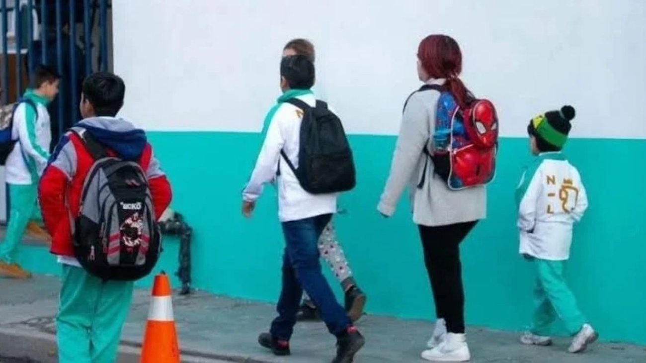 Clases quedan a consideración de padres ante lluvias en NL