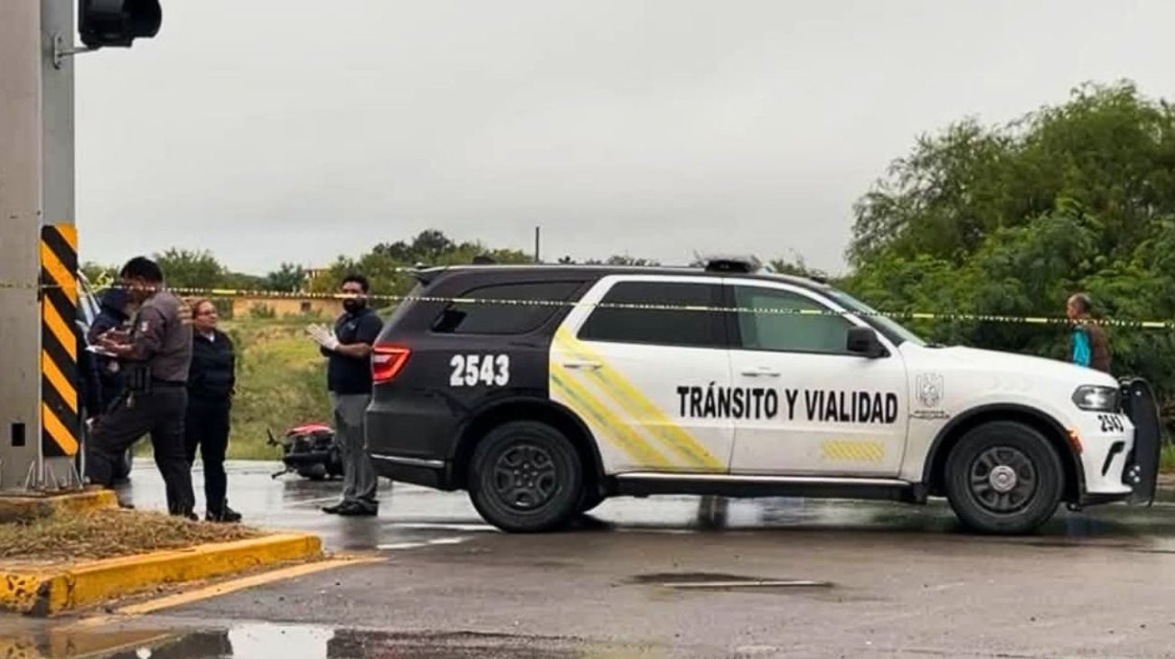 Muere motociclista atropellada; conductor huye en Piedras Negras