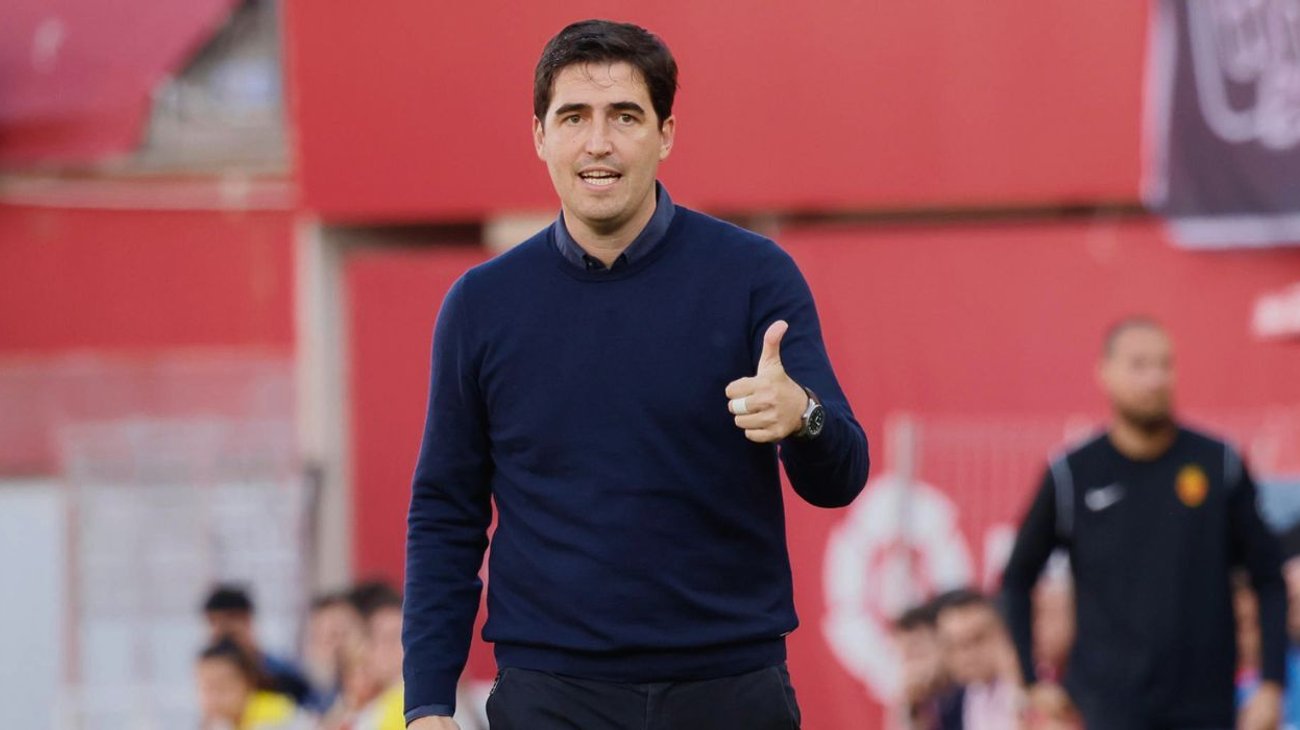 Andoni Iraola, nuevo entrenador del Liverpool