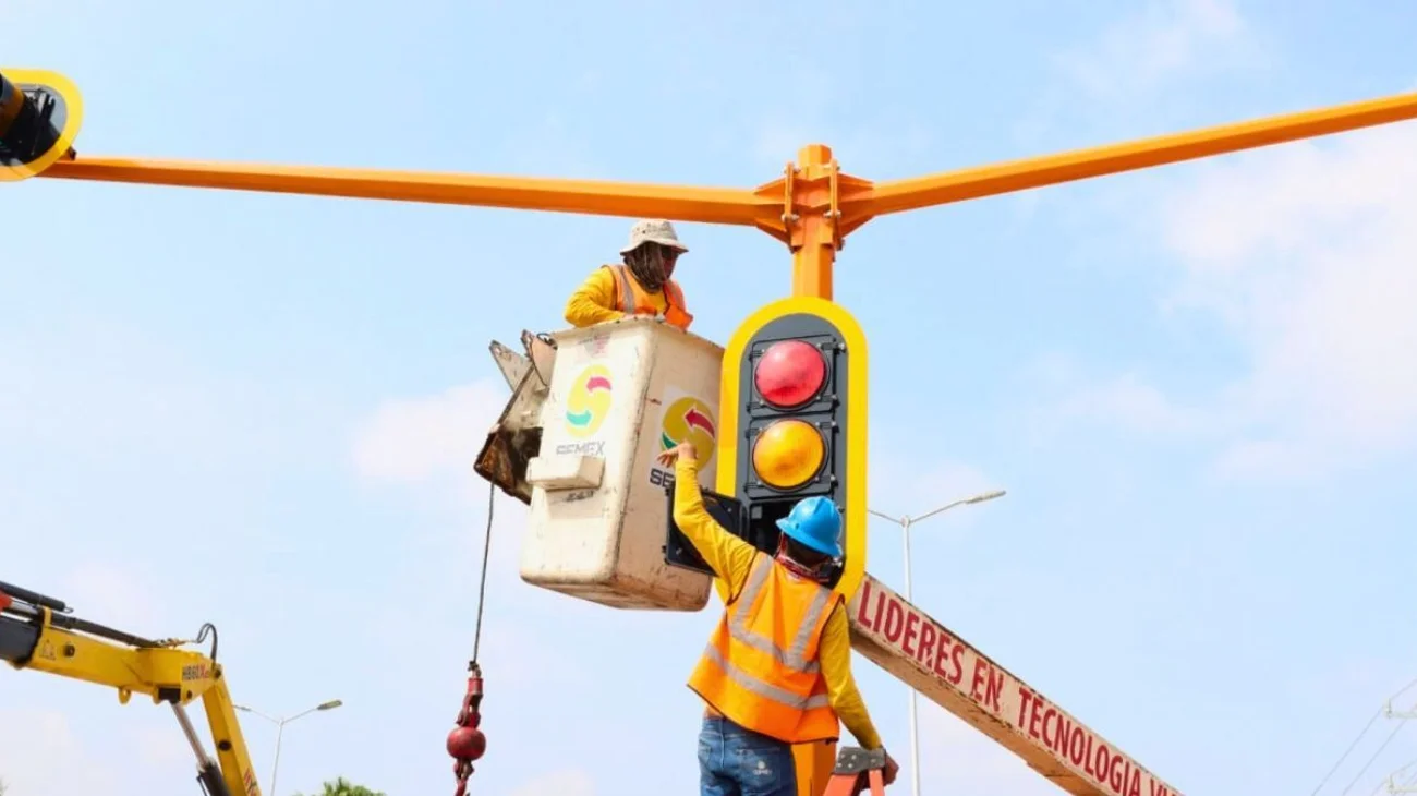 Red de semáforos registra un avance del 50% en Cd. Victoria