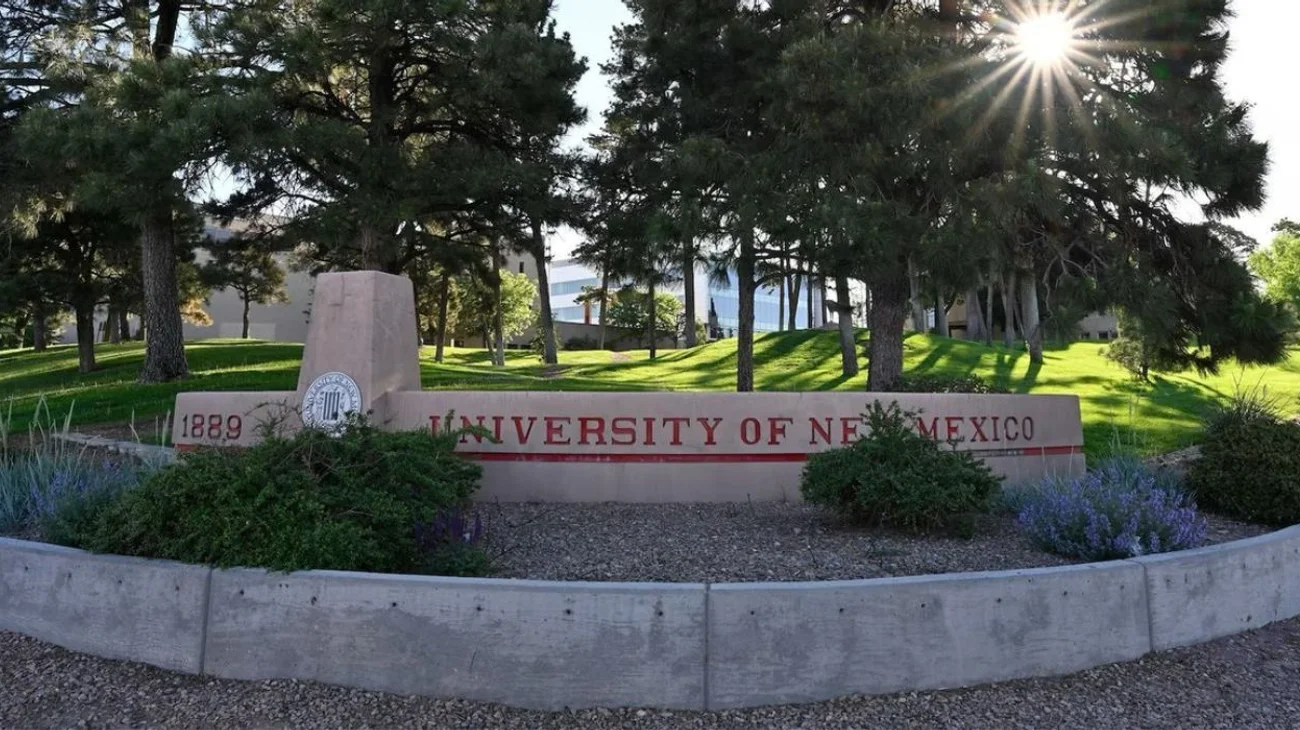 Tiroteo deja un muerto en la Universidad de Nuevo México