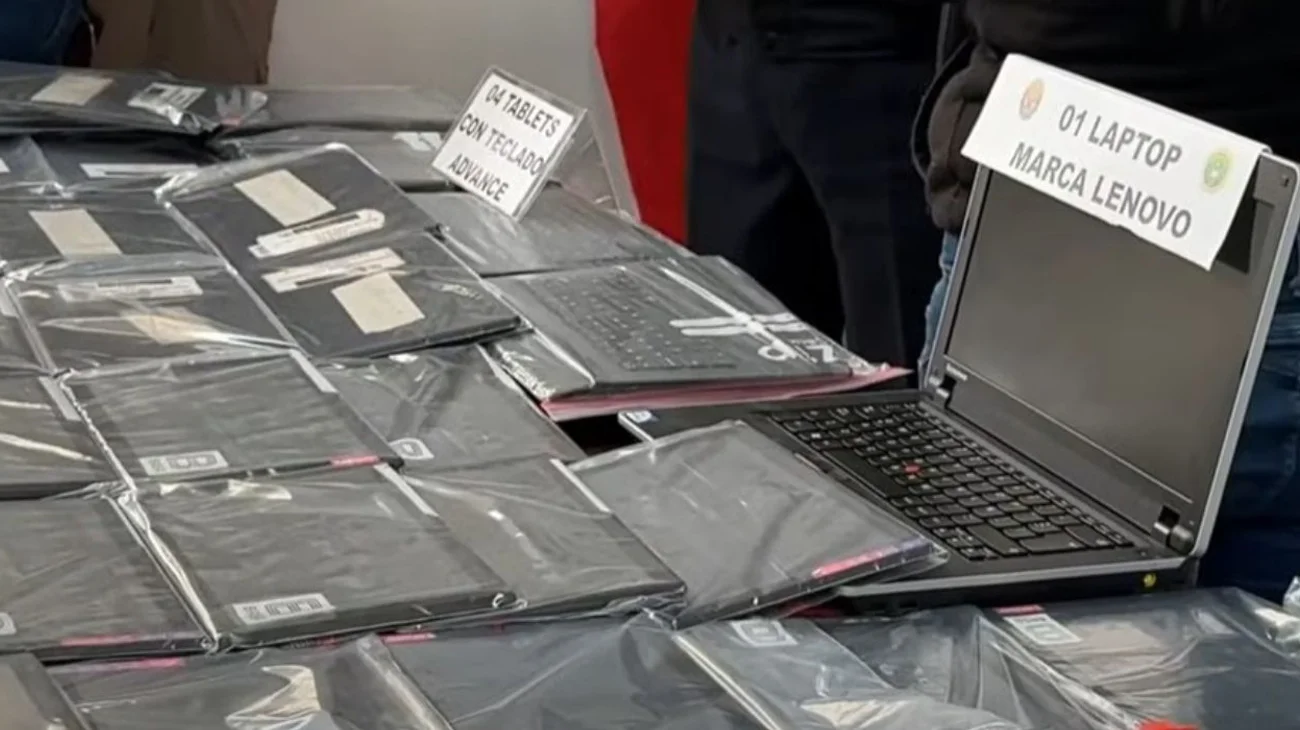 Niño de 12 años roba 63 tablets de un colegio en Perú