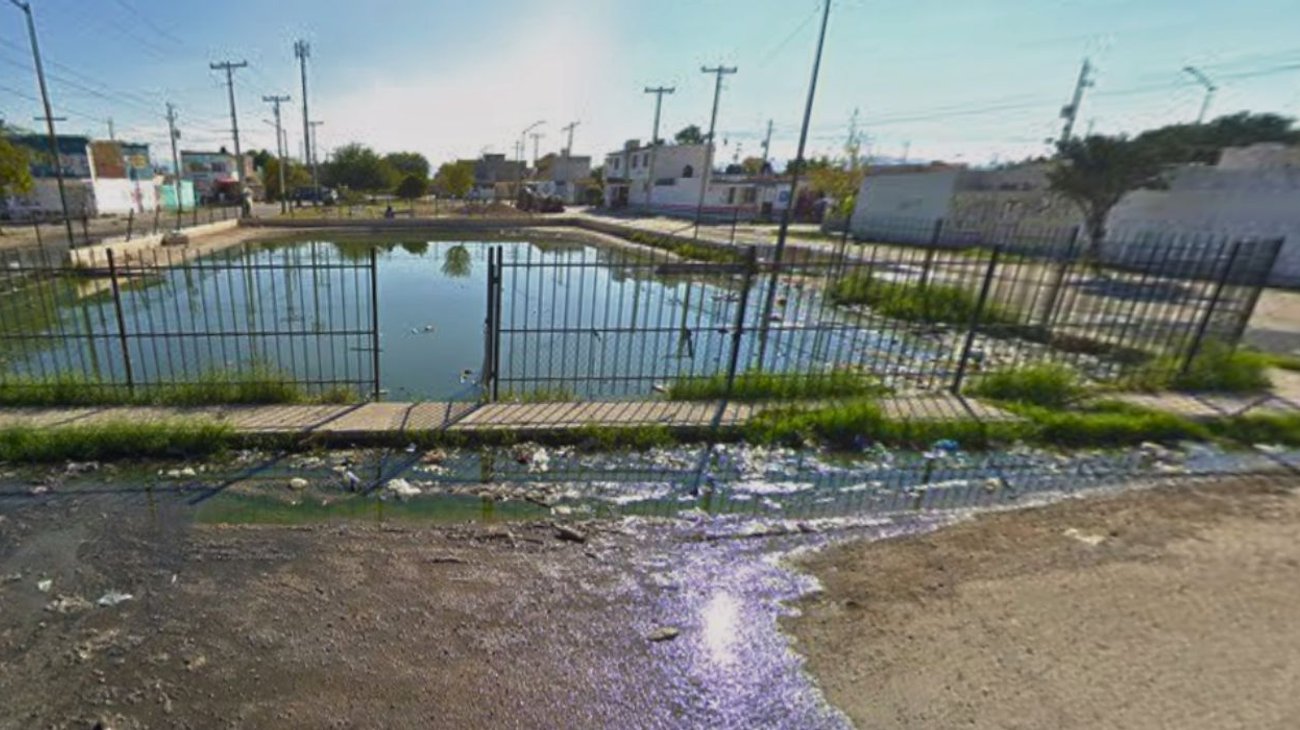 Muere joven tras caer a pozo de agua pluviales en Torreón