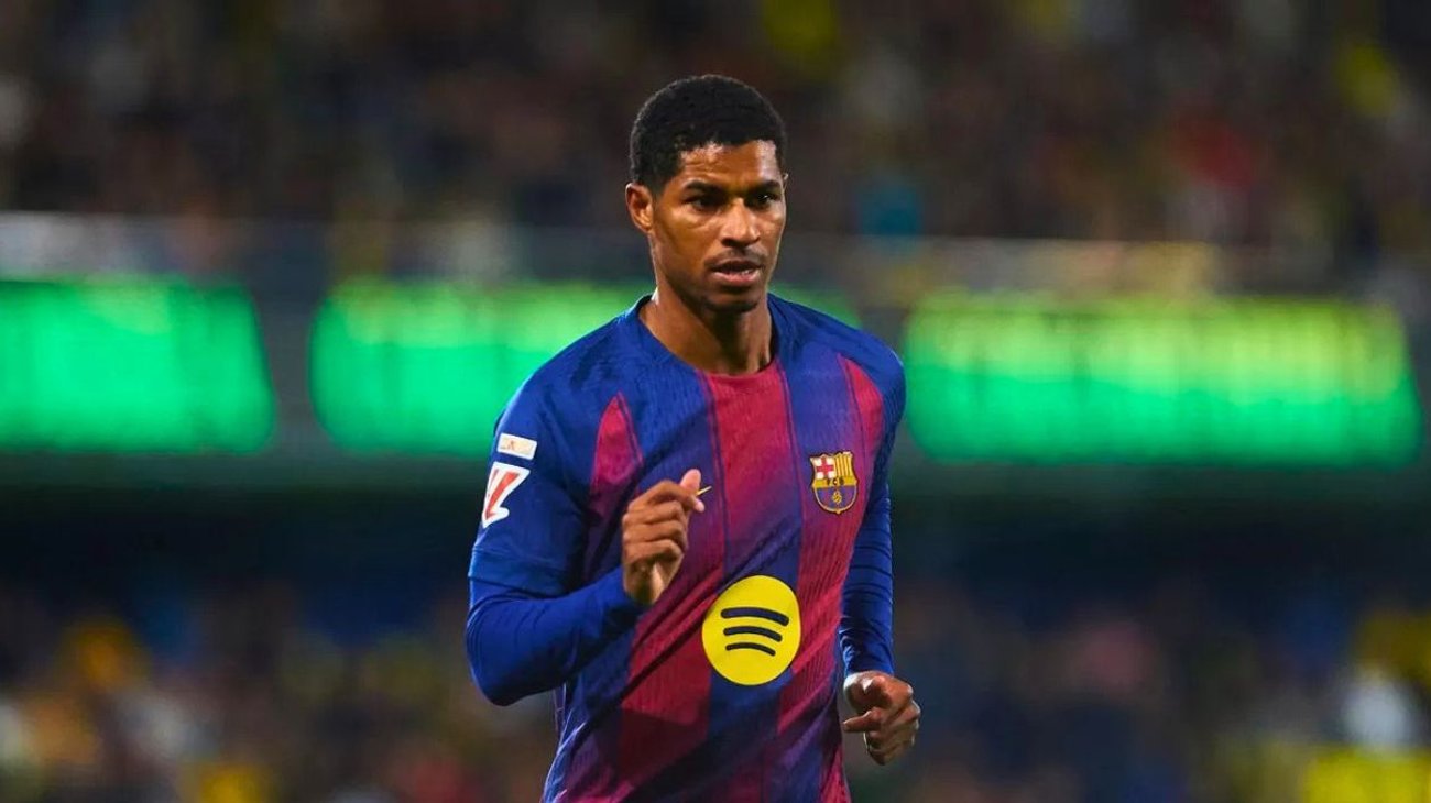 Condenan a aficionado a 9 meses por insultos racistas a Rashford