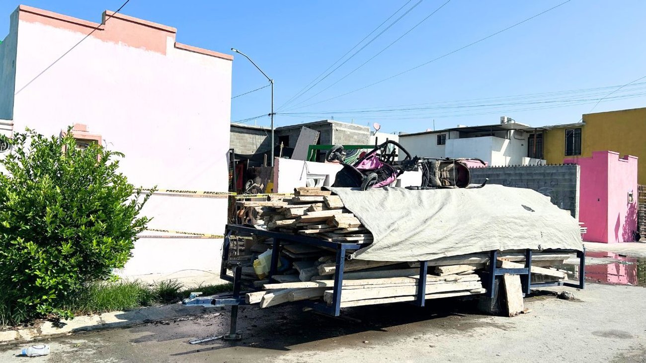 Acumulación de objetos agravó incendio que dejó familia sin hogar