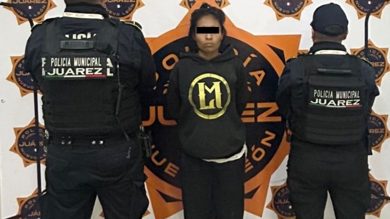 Mujer provoca presuntamente incendio en predio baldío en Juárez