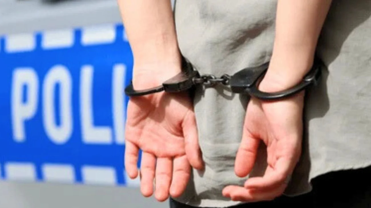 Mujer contrató a sicarios para matar a su esposo en luna de miel