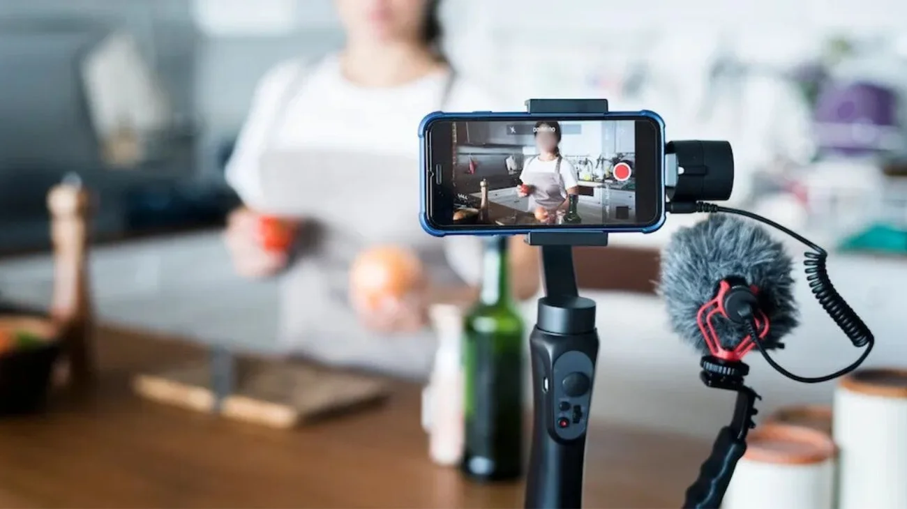 Emprendedora regia descubre infidelidad y lo exhibe en Facebook