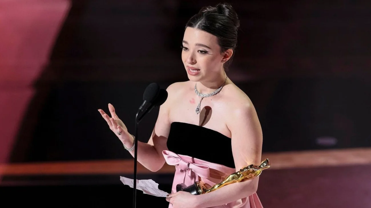 Mikey Madison se impone a Karla Sofía Gascón por mejor actriz