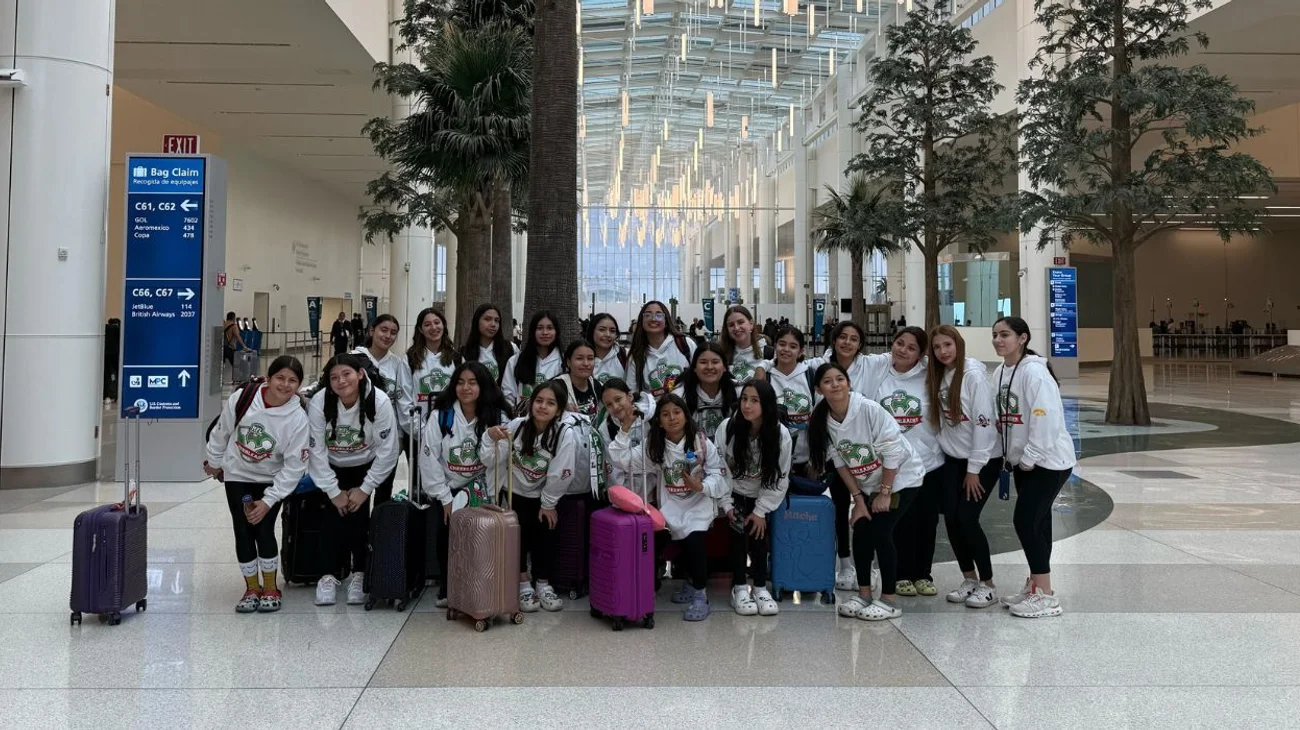 Embajadoras de Monterrey Football League van al UCA All Star