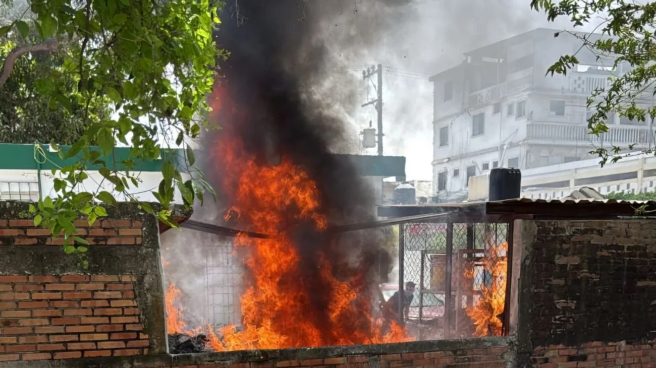 Se incendia el IMSS en zona centro de Altamira