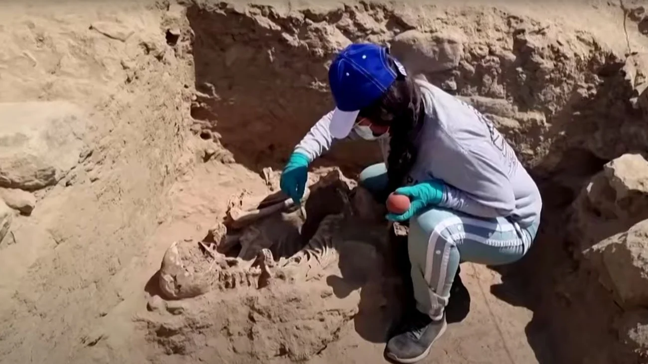 Descubren los restos de un templo milenario y sacrificios humanos