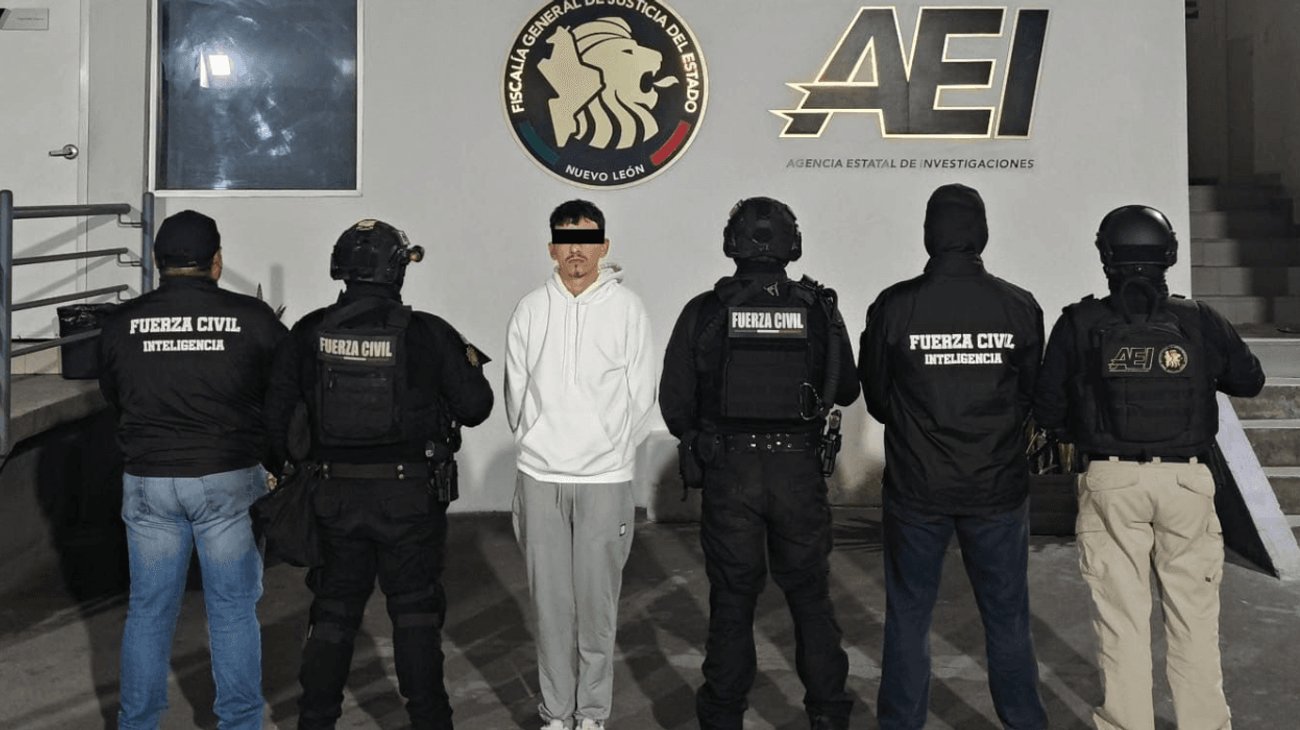 Capturan a joven con drogas tras persecución en Monterrey