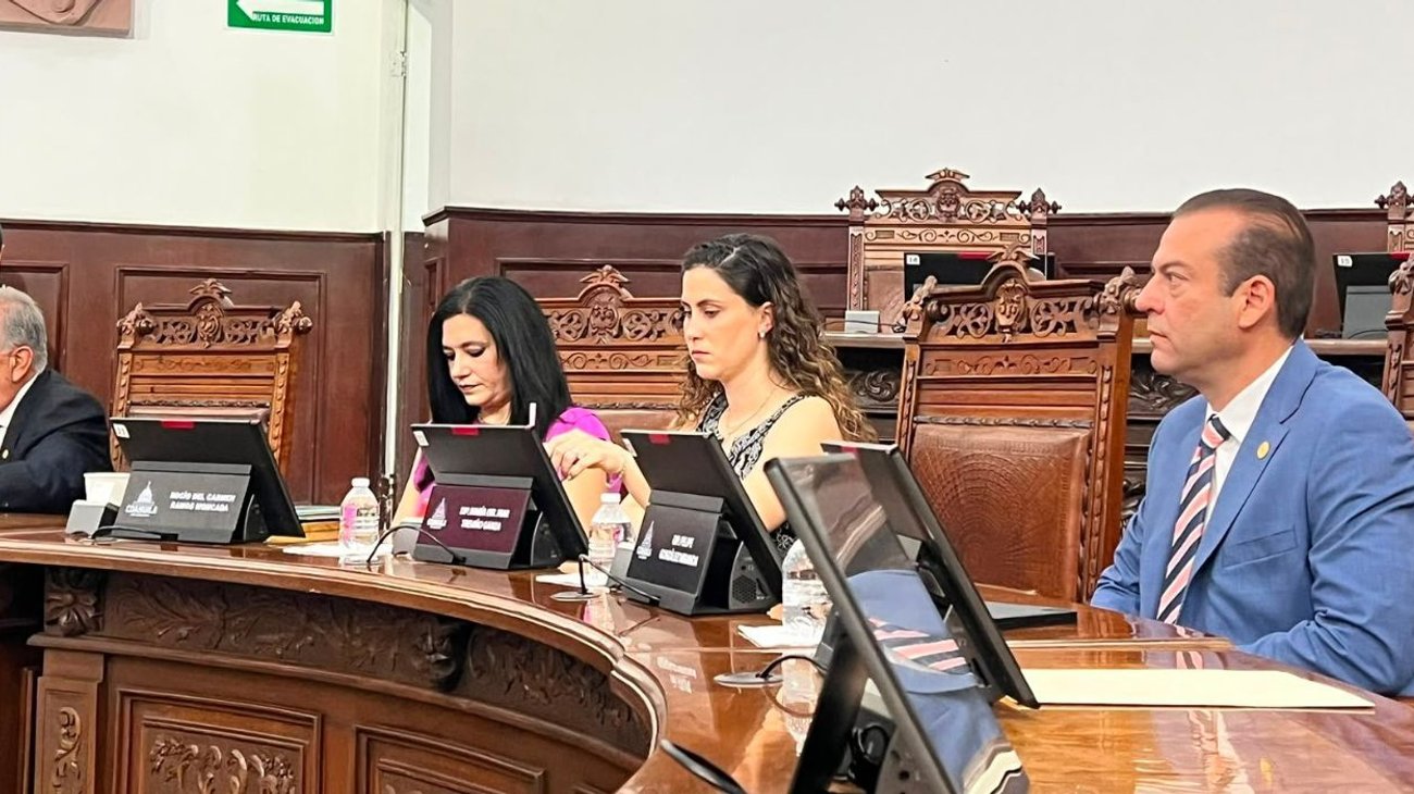 Exhortan a SEP y STPS a validar el servicio social de alumnos