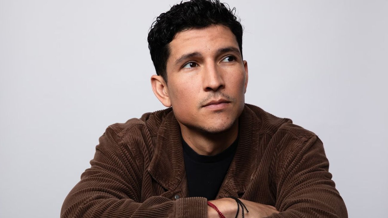 Danny Ramirez se incorpora al elenco de 'Miami Vice '85'