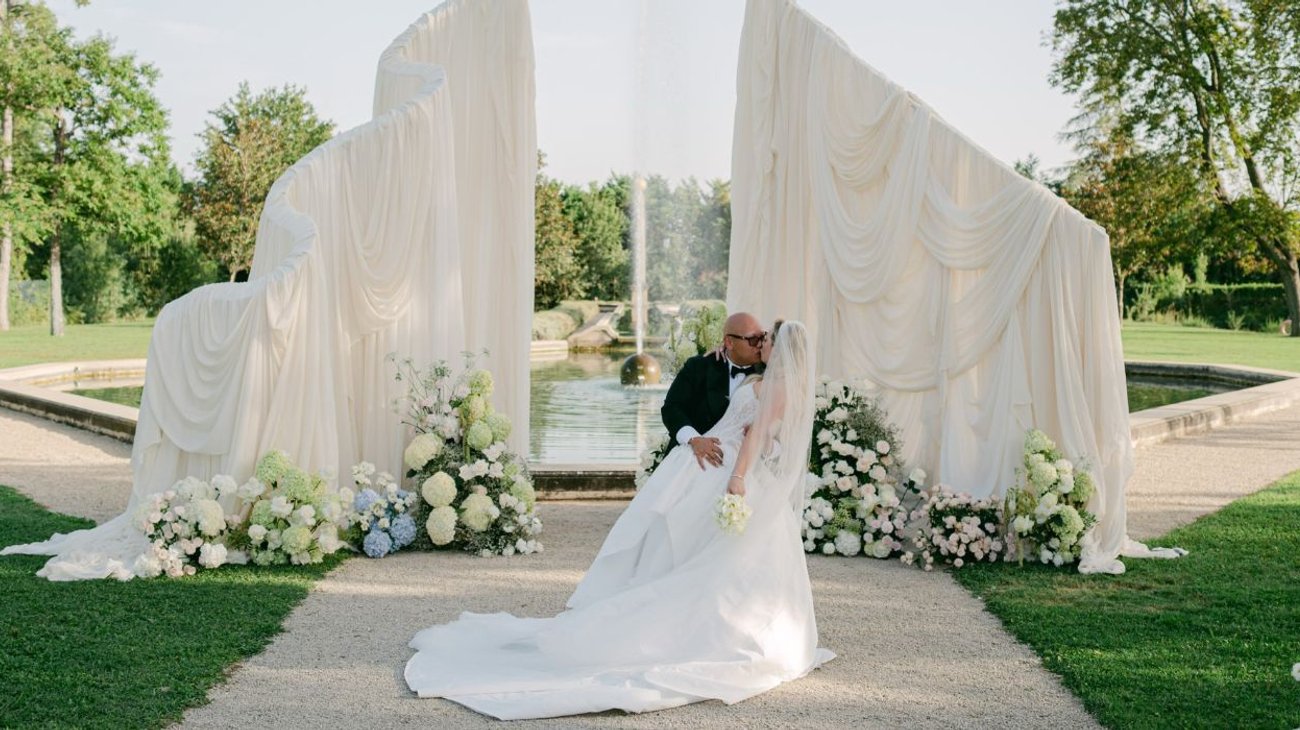 Jacob Batalon se casa con Leahov en íntima boda en Francia