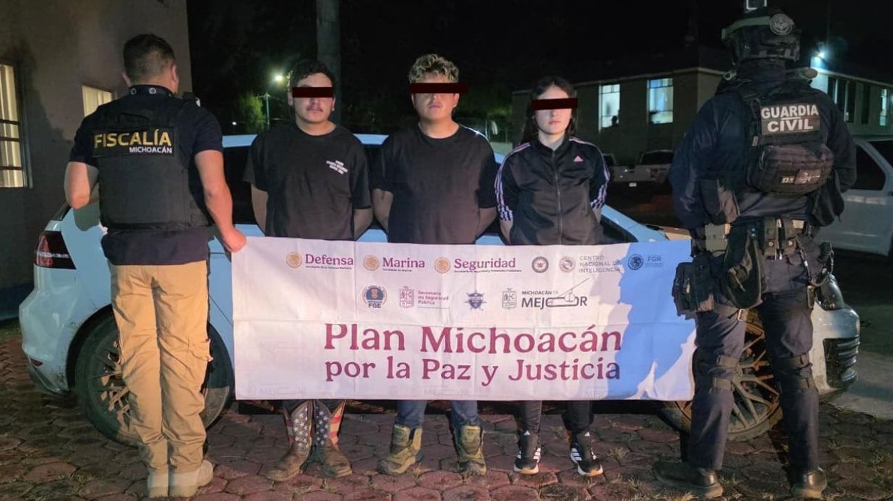 Detienen a tres acusados de extorsión en Michoacán
