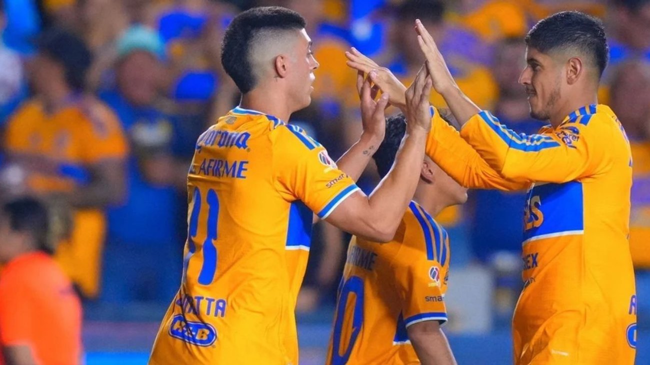Conquistan los Tigres de la UANL victoria clave frente al Puebla