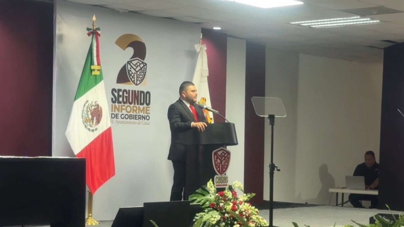 Rinde alcalde de Casas su segundo informe de actividades