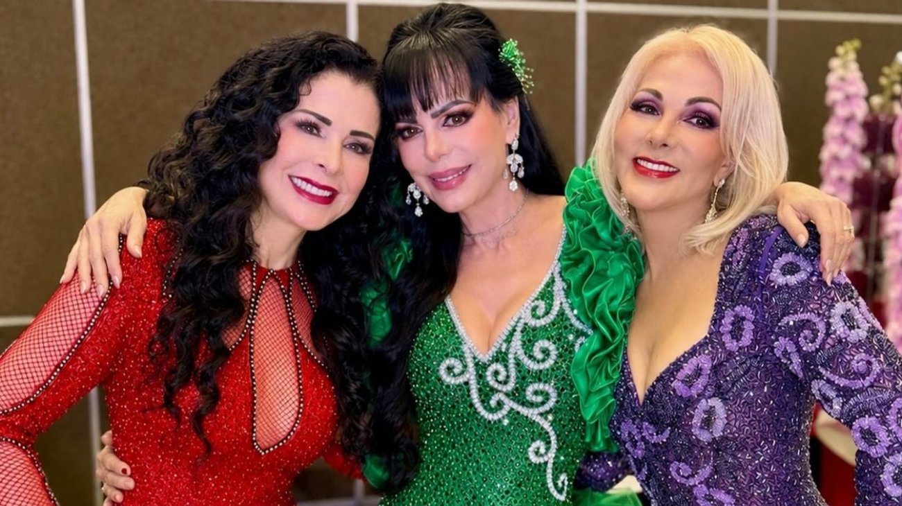 Maribel Guardia presume a sus 'hermanas' de la vida