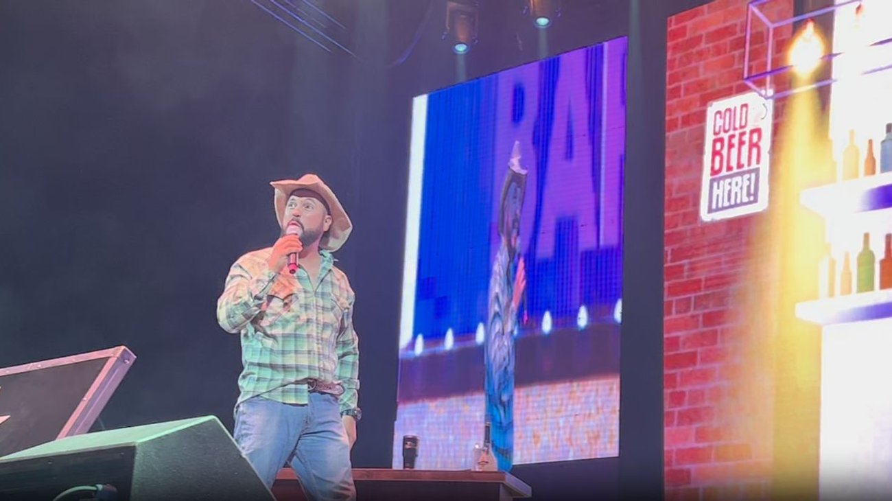 Conquista José Luis Zagar Monterrey con show 'Del Bar a la Arena'
