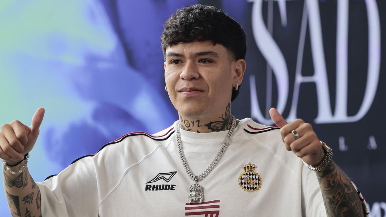 Junior H empieza concierto 7 horas después en Tijuana