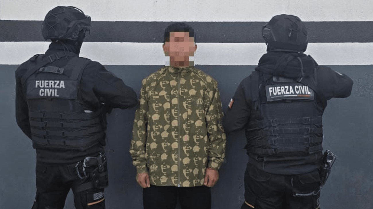 Capturan a menor de 14 años con 53 dosis de droga en Monterrey