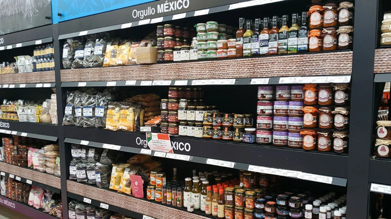 México acuerda con empresas impulsar productos nacionales