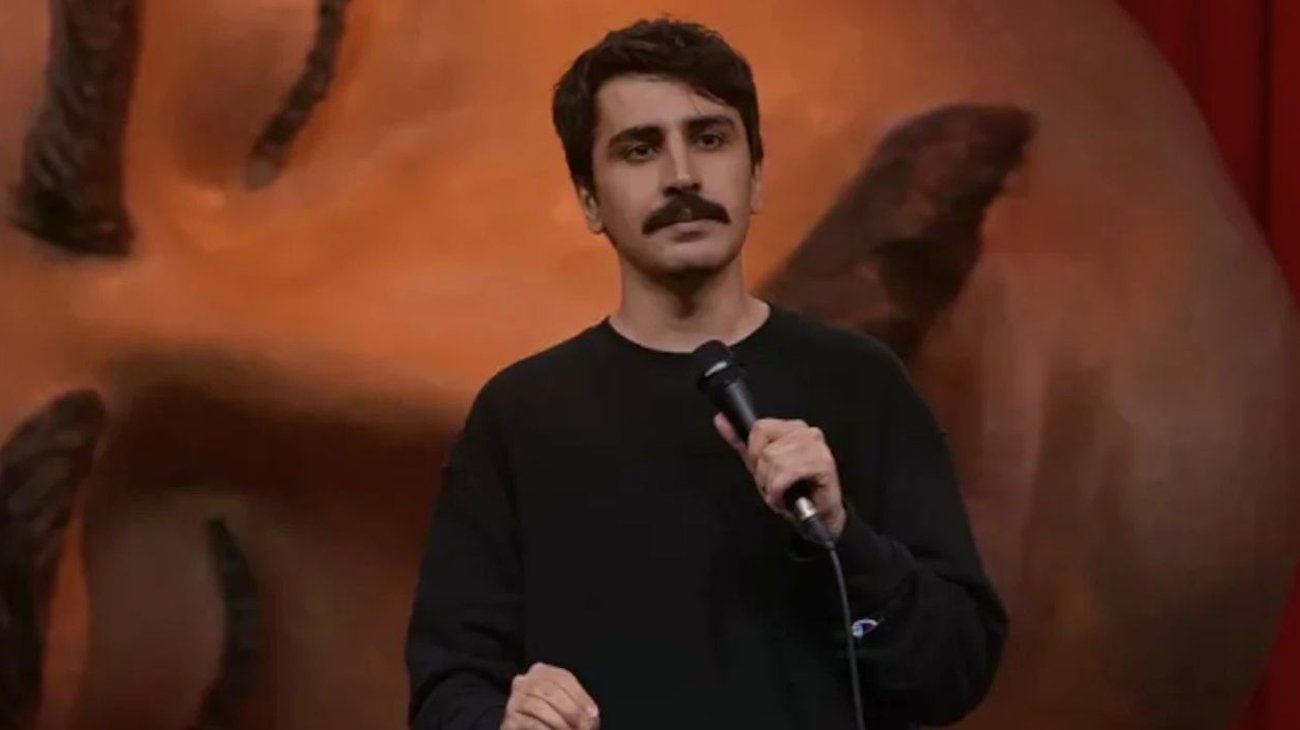 Detienen a comediante por 'despreciar' el Corán al contar chistes