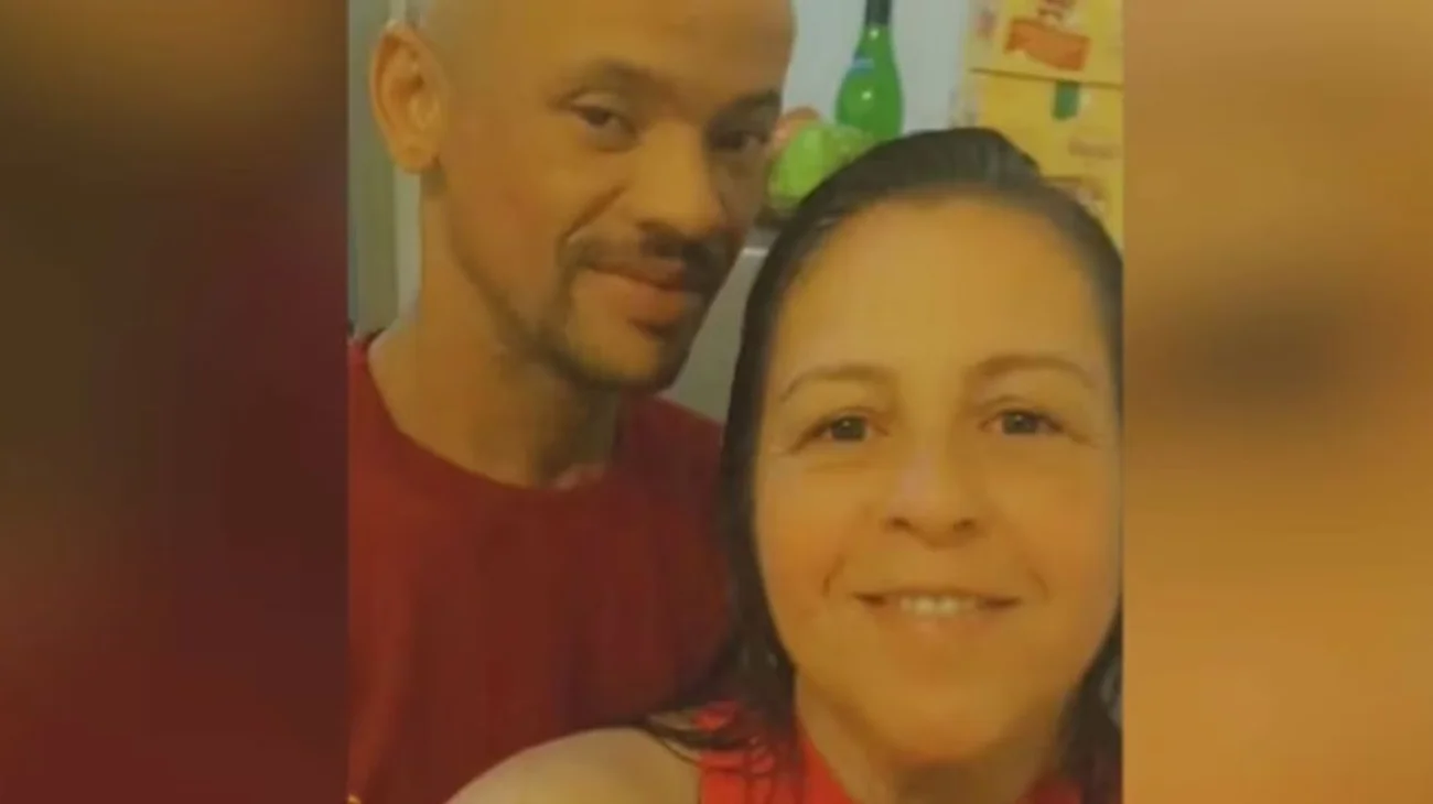 Pone sosa cáustica en café y envenena a su pareja por celos