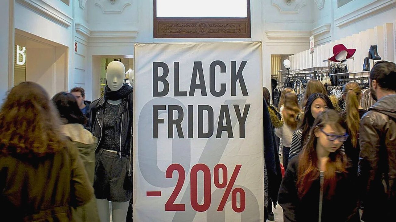 Black Friday llega EUA entre incertidumbre económica y bajo gasto