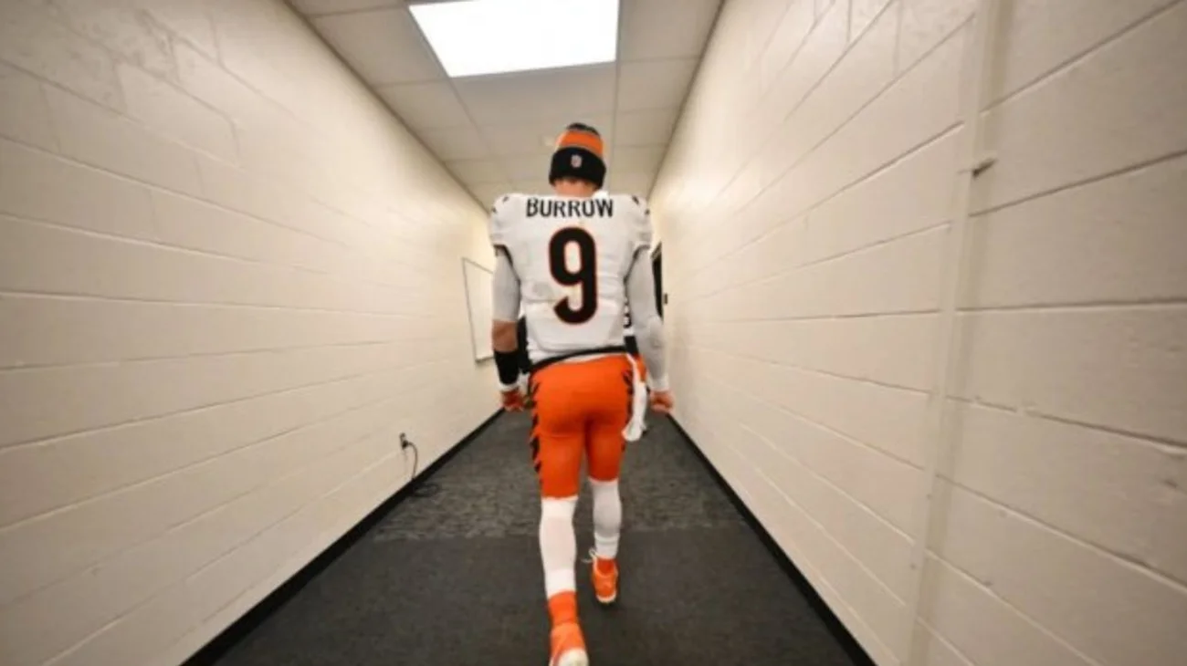 Detienen a cuatro chilenos por robar casa de jugador de la NFL