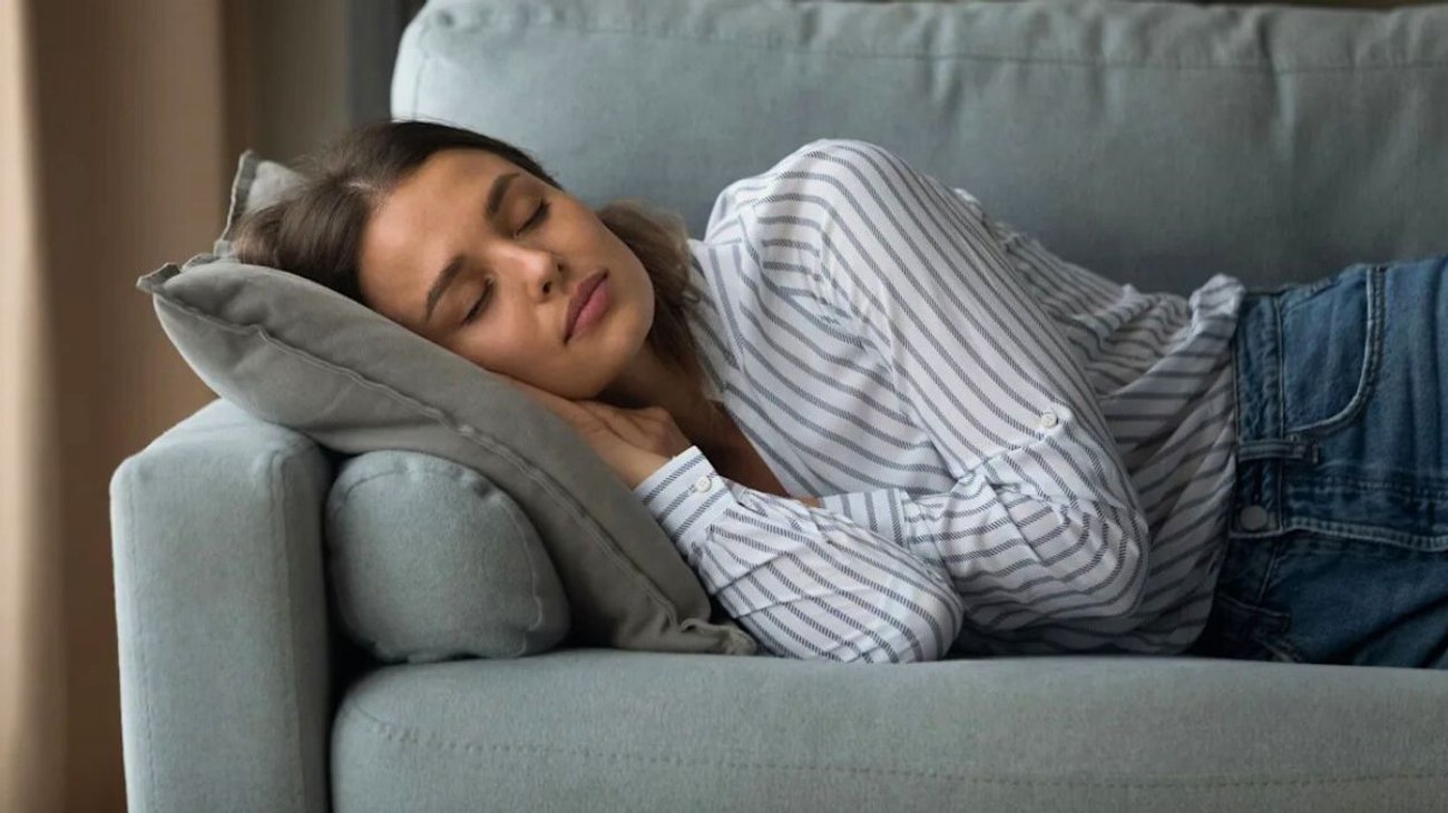 Una siesta ayuda al cerebro a recuperarse y funcionar mejor