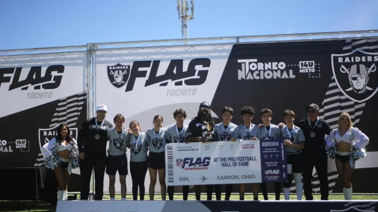 Regios se coronan en torneo de tochito de los Raiders de la NFL