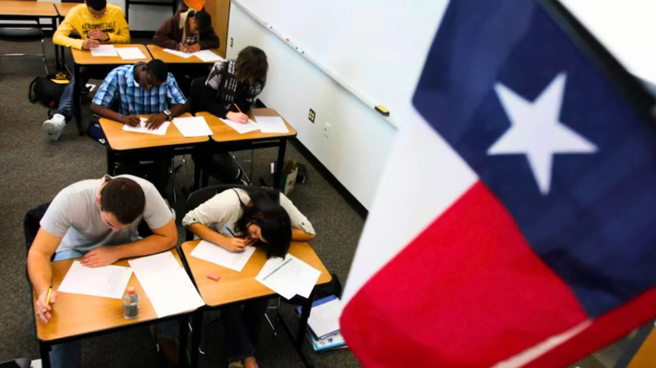 Piden a Universidades de Texas identificar alumnos indocumentados