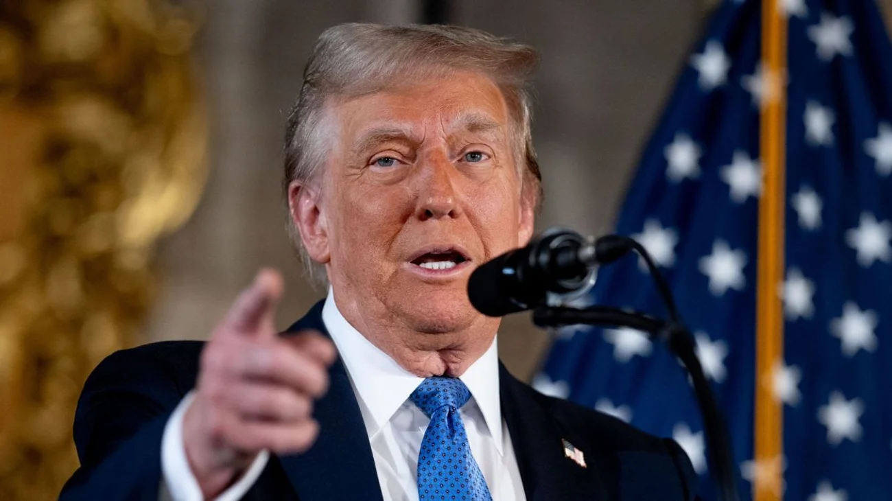 Trump aplaza al 2 de abril los aranceles del 25 % a México