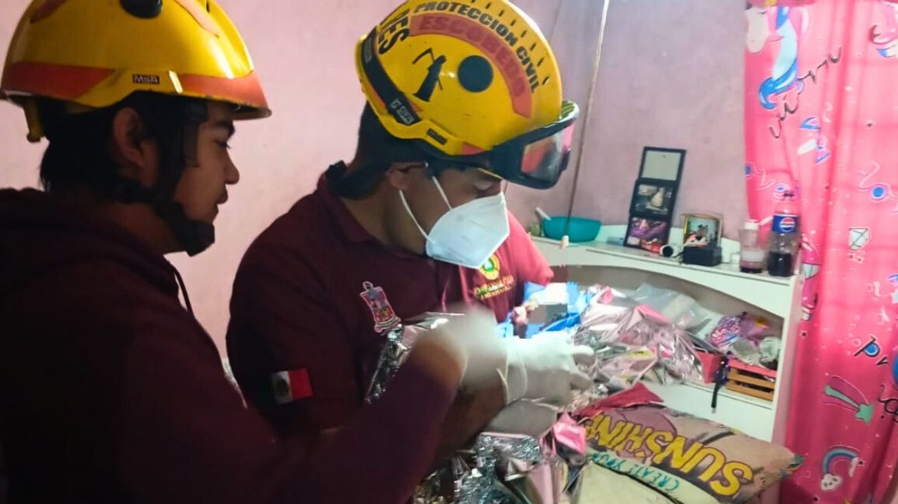 Protección Civil de Escobedo ayudan a traer al mundo a bebé 