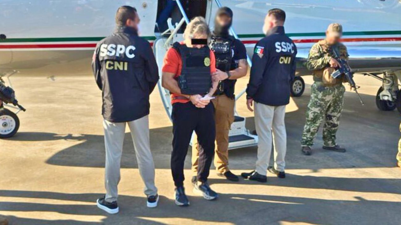 Llega a México presunto líder de 'La Barredora'; ingresa a penal