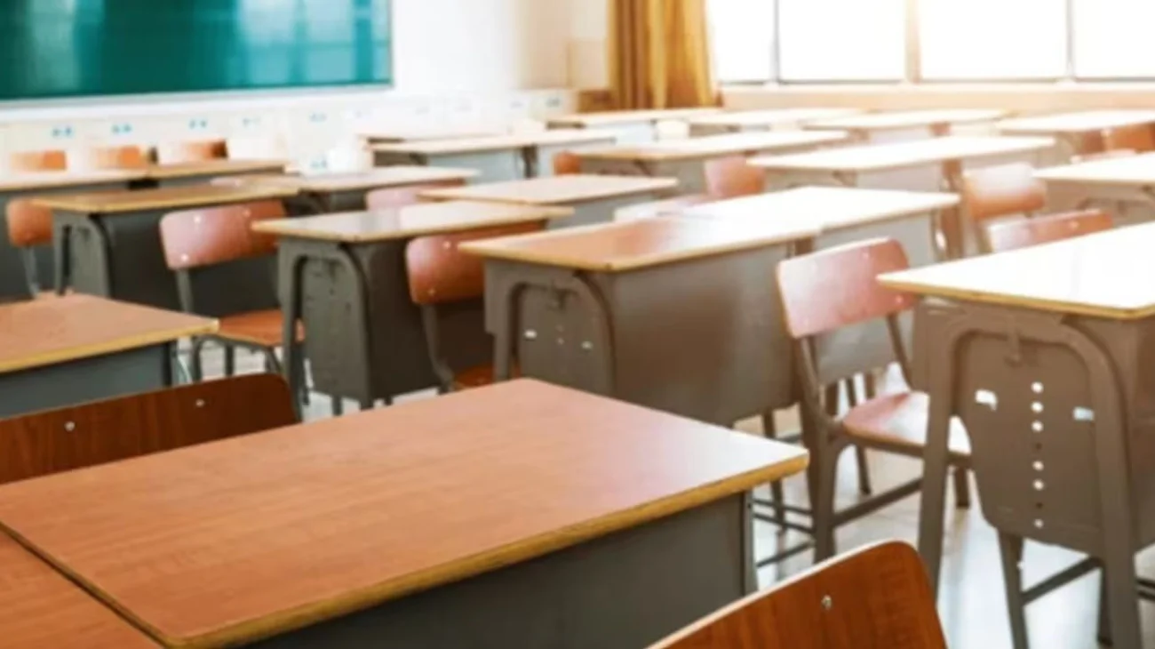 Maestro de primaria abusa de su alumno de seis años en Michoacán